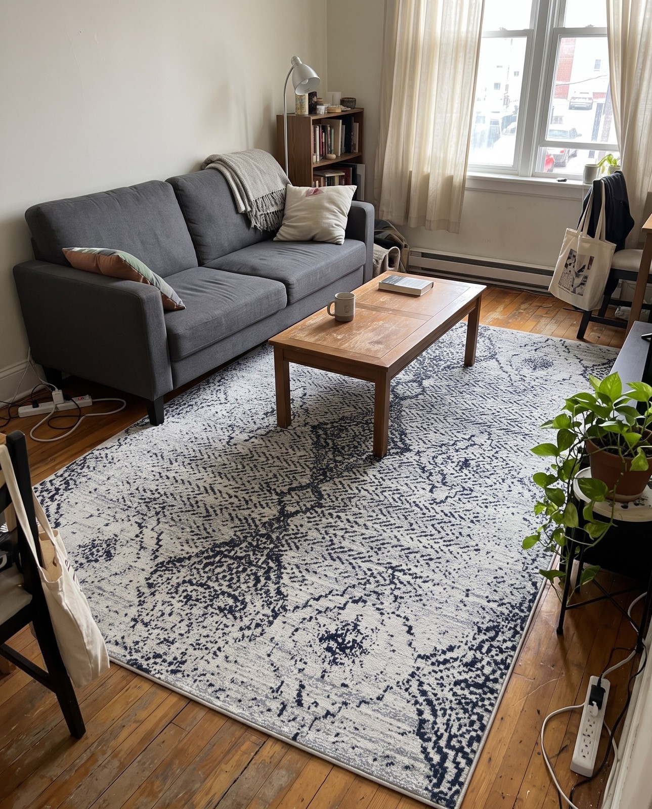 Detail image of 10' x 14' Brower · Distressed medallion Washable Rug, black and white