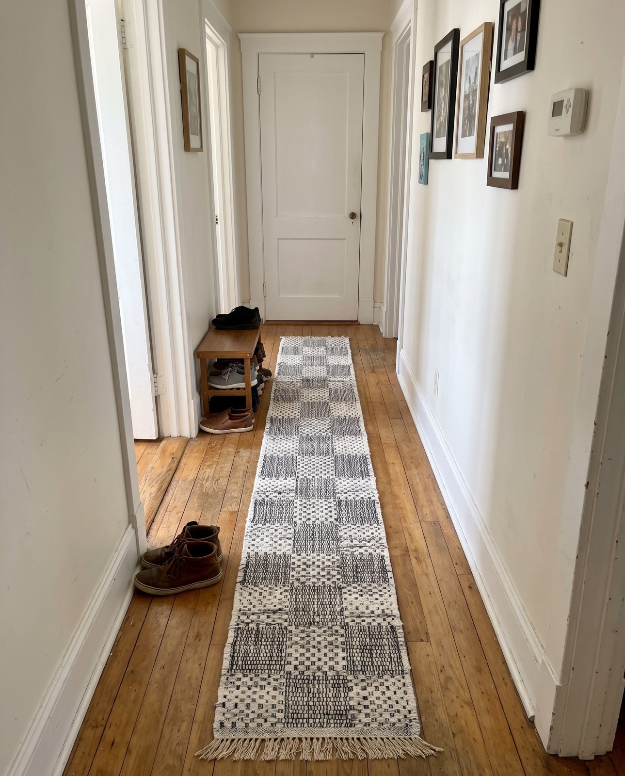 1' 2 x 5' 1 Crofton · Checkered Chindi Rug, ivory and gray