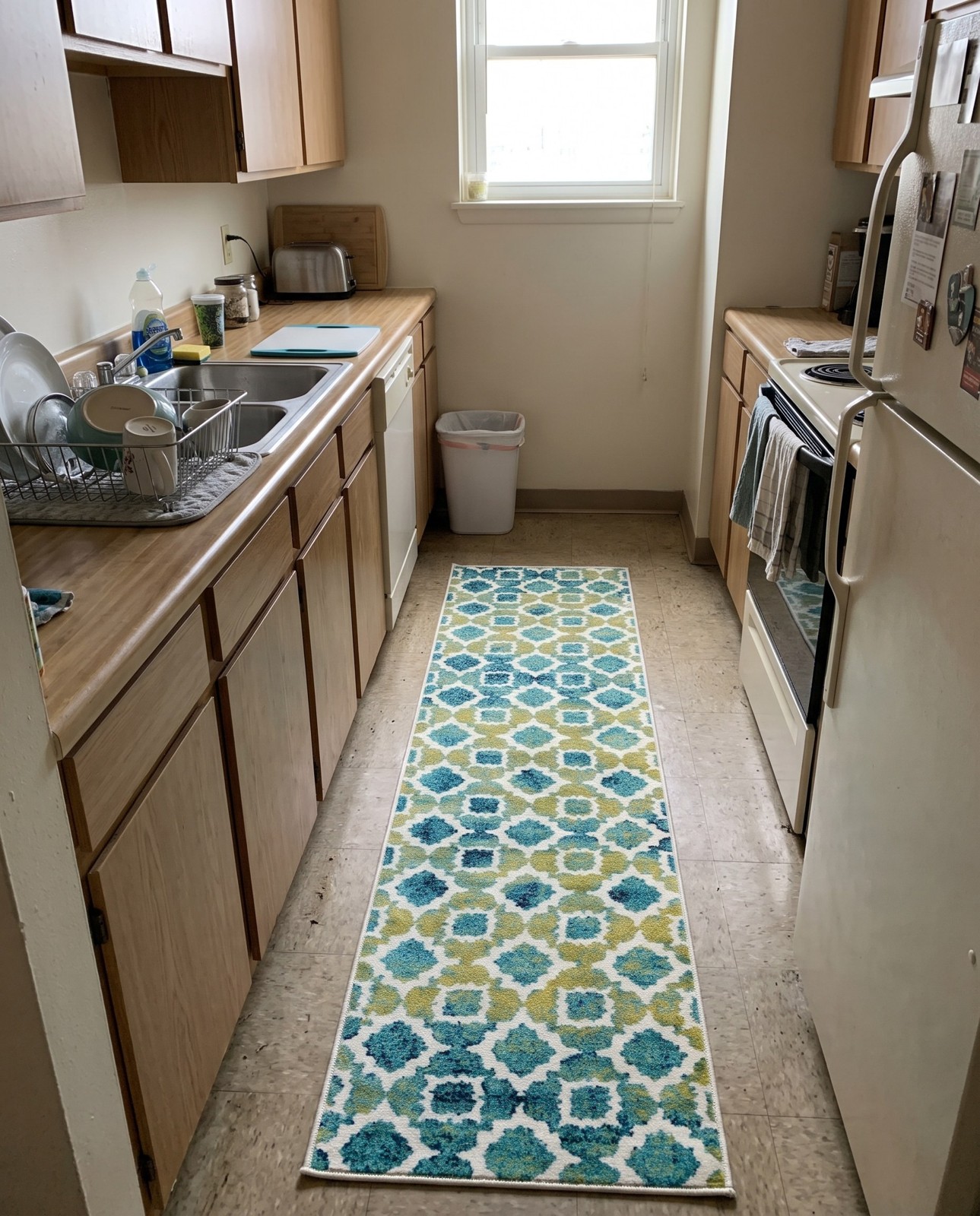 2' x 8' Morton · Geometric rug