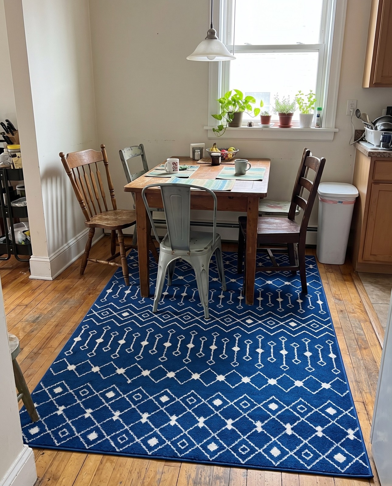 10' x 13' Boswell · Geometric trellis rug, navy and ivory