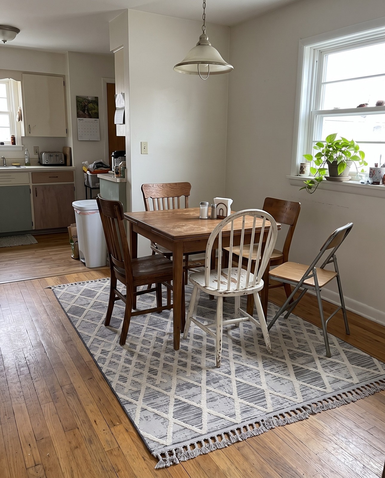 5' 3 x 8' Hamish · Diamond rug, gray