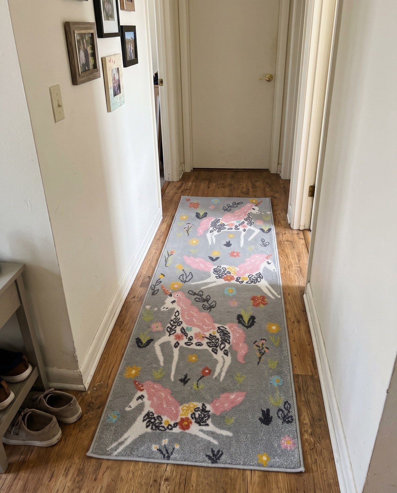 2' 2 x 4' Darcy · Unicorn rug, gray and pink