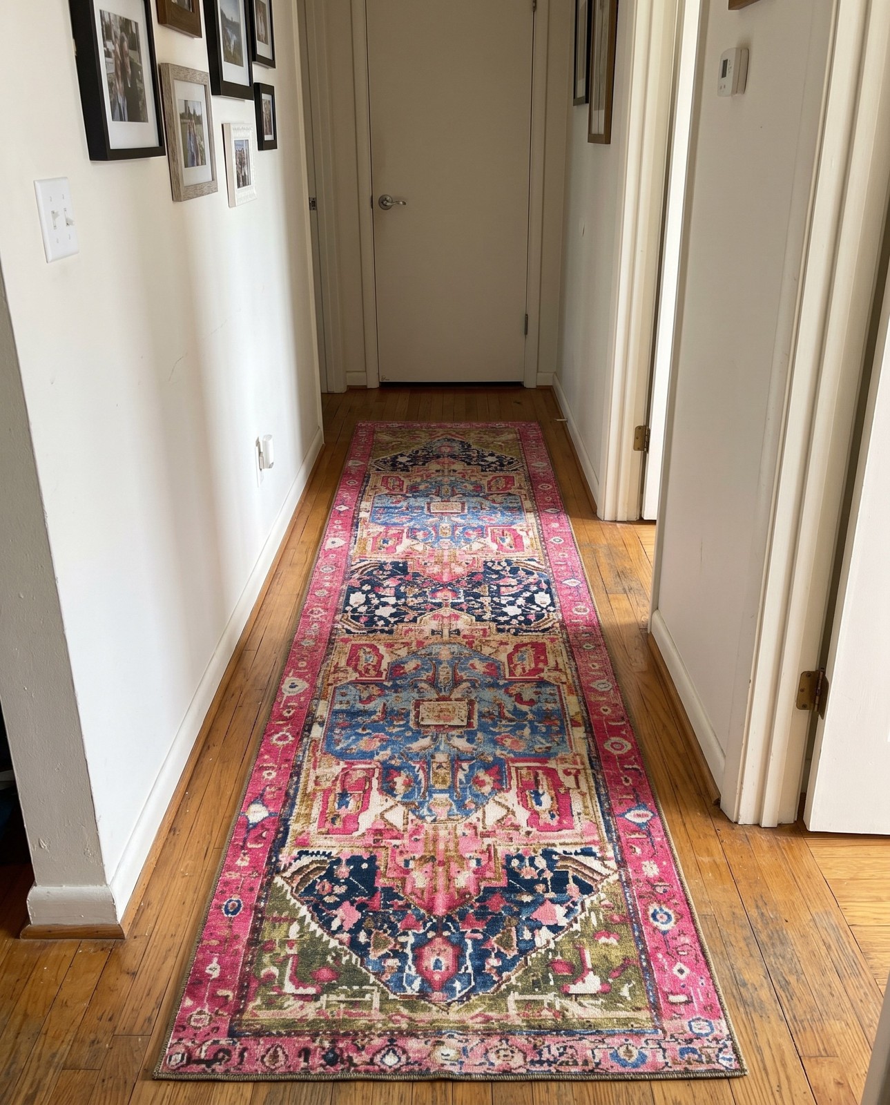 Detail image of 2' 7 x 11' Lomax · Medallion Outdoor Rug, navy and pink