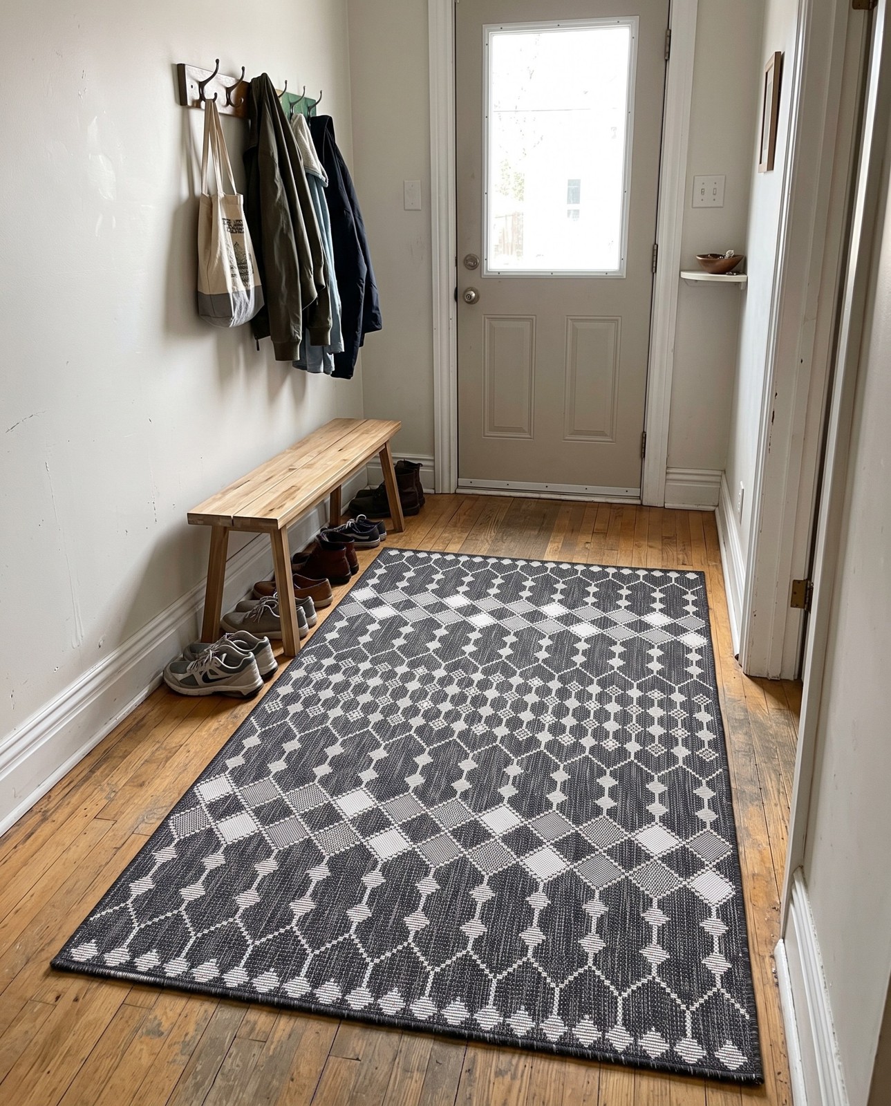 2' x 3' Ramsden · Diamond Outdoor Rug, charcoal