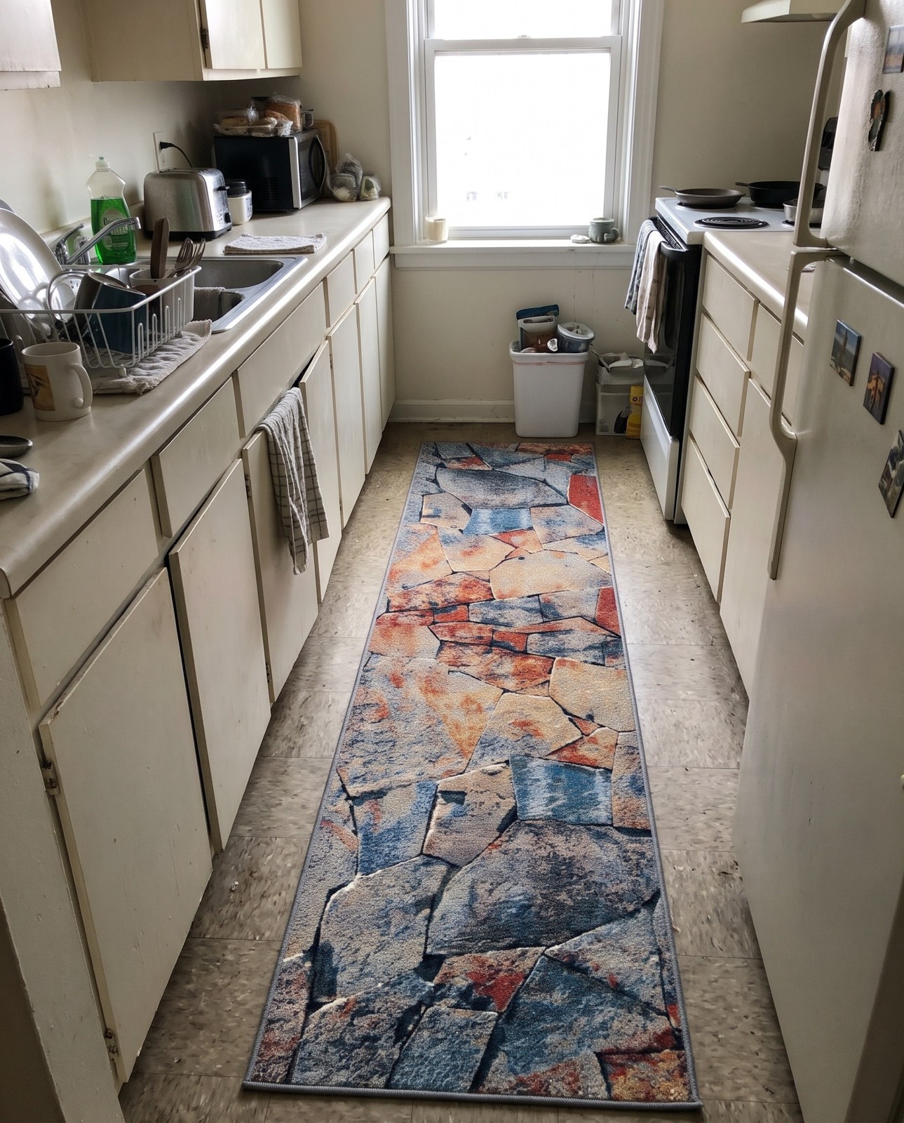 2' x 8' Cobblestone · Geometric Outdoor Rug, multi