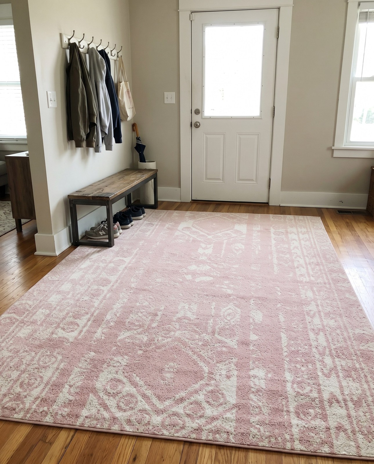Detail image of 9' x 12' Underhill · Medallion rug, pink