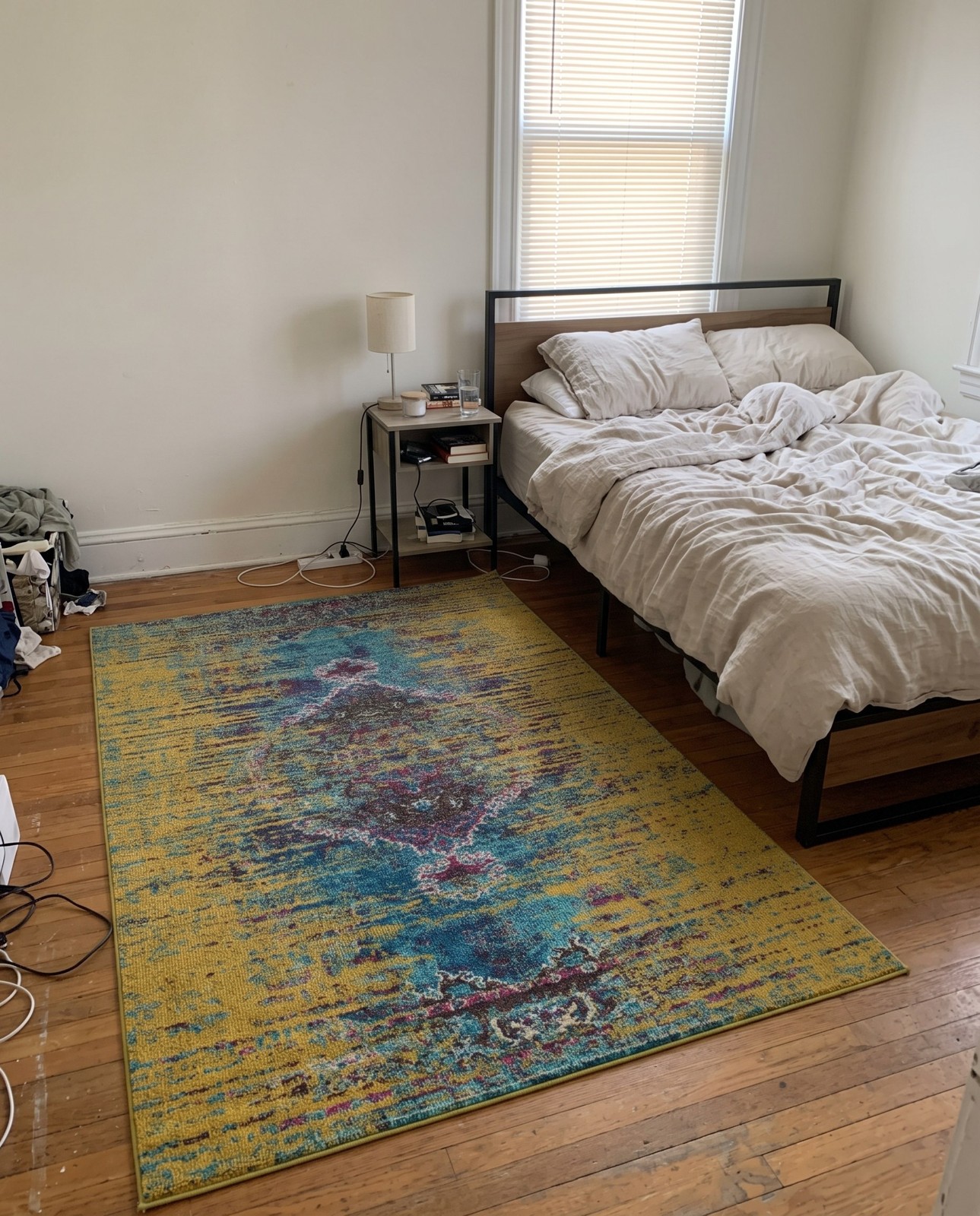 Detail image of 5' x 8' Tidwell · Medallion Washable Rug