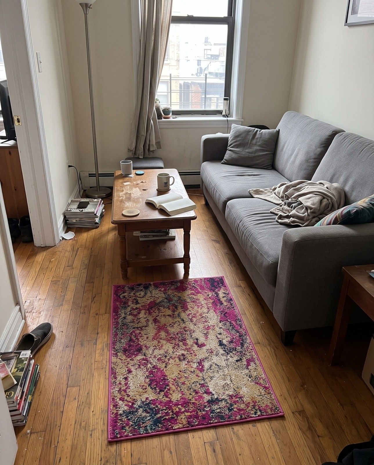2' x 3' Belcher · Abstract Washable Rug