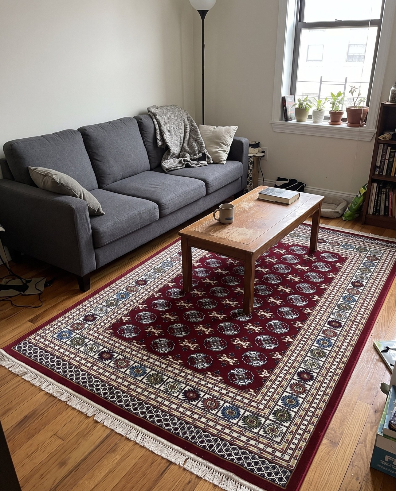 5' 3 x 8' Crestwood · Border rug, burgundy red