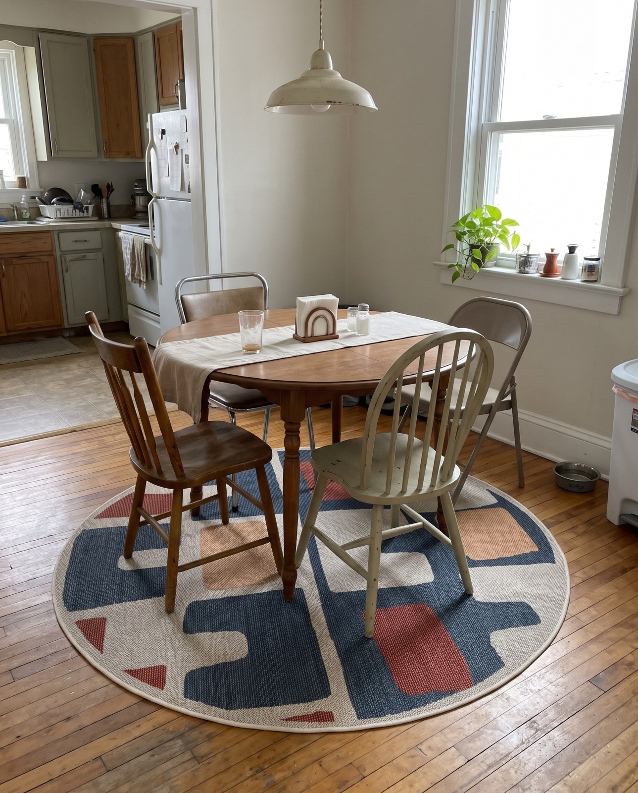 4' 1 x 4' 1 Wainwright · Abstract geometric Outdoor Rug, blue and rust