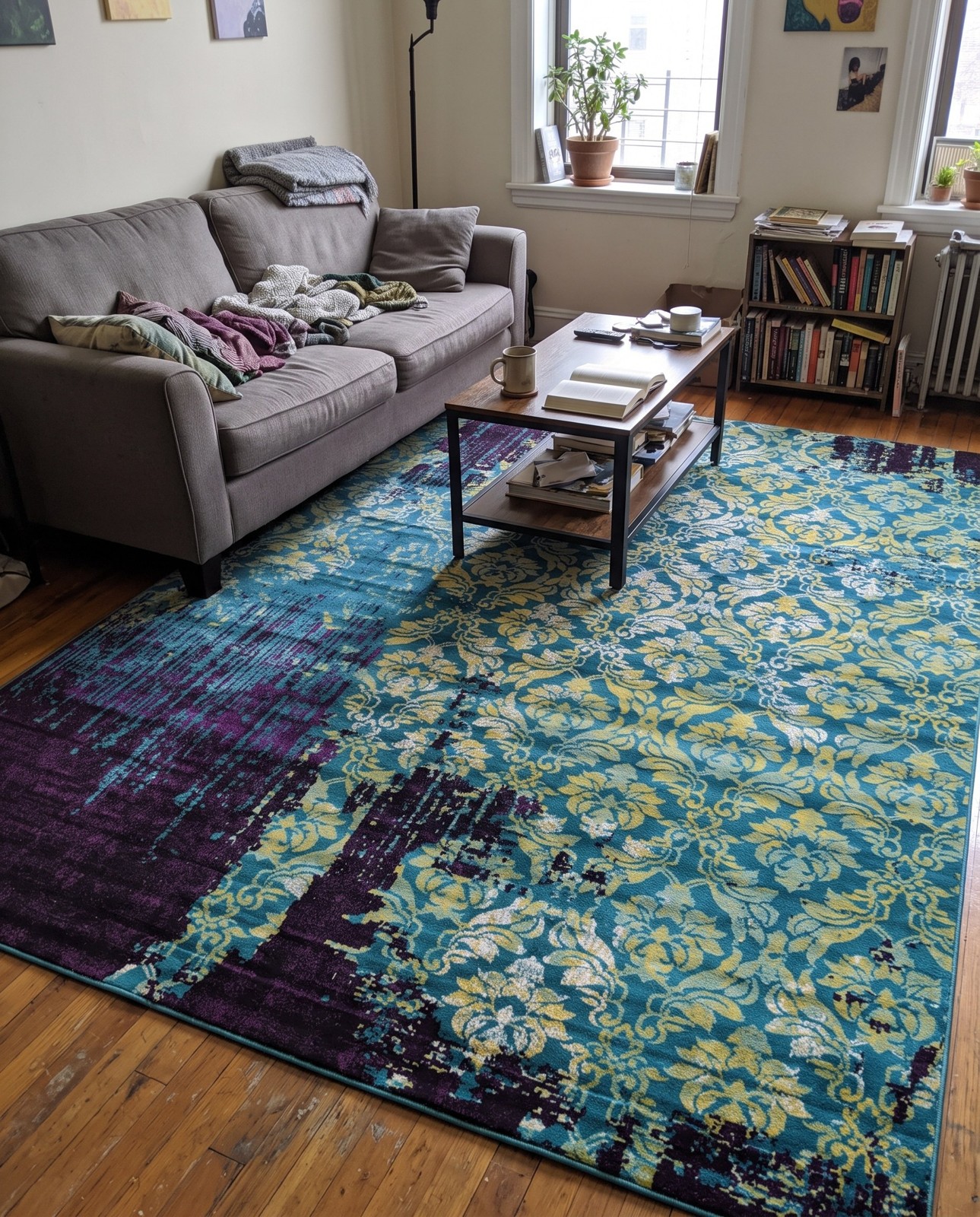 9' x 12' Harley · Border rug