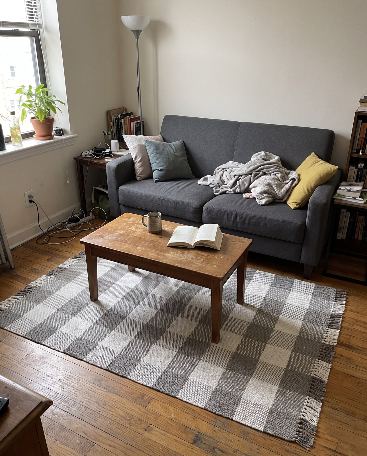 5' 3 x 8' Grady · Checkered Washable Outdoor Rug
