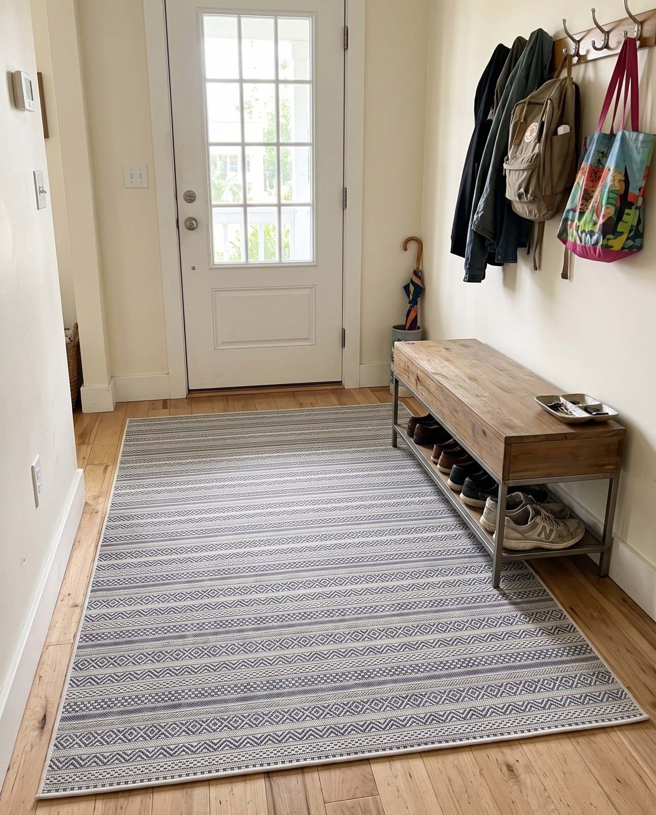 5' 3 x 8' Merlin · Geometric Outdoor Rug, light blue