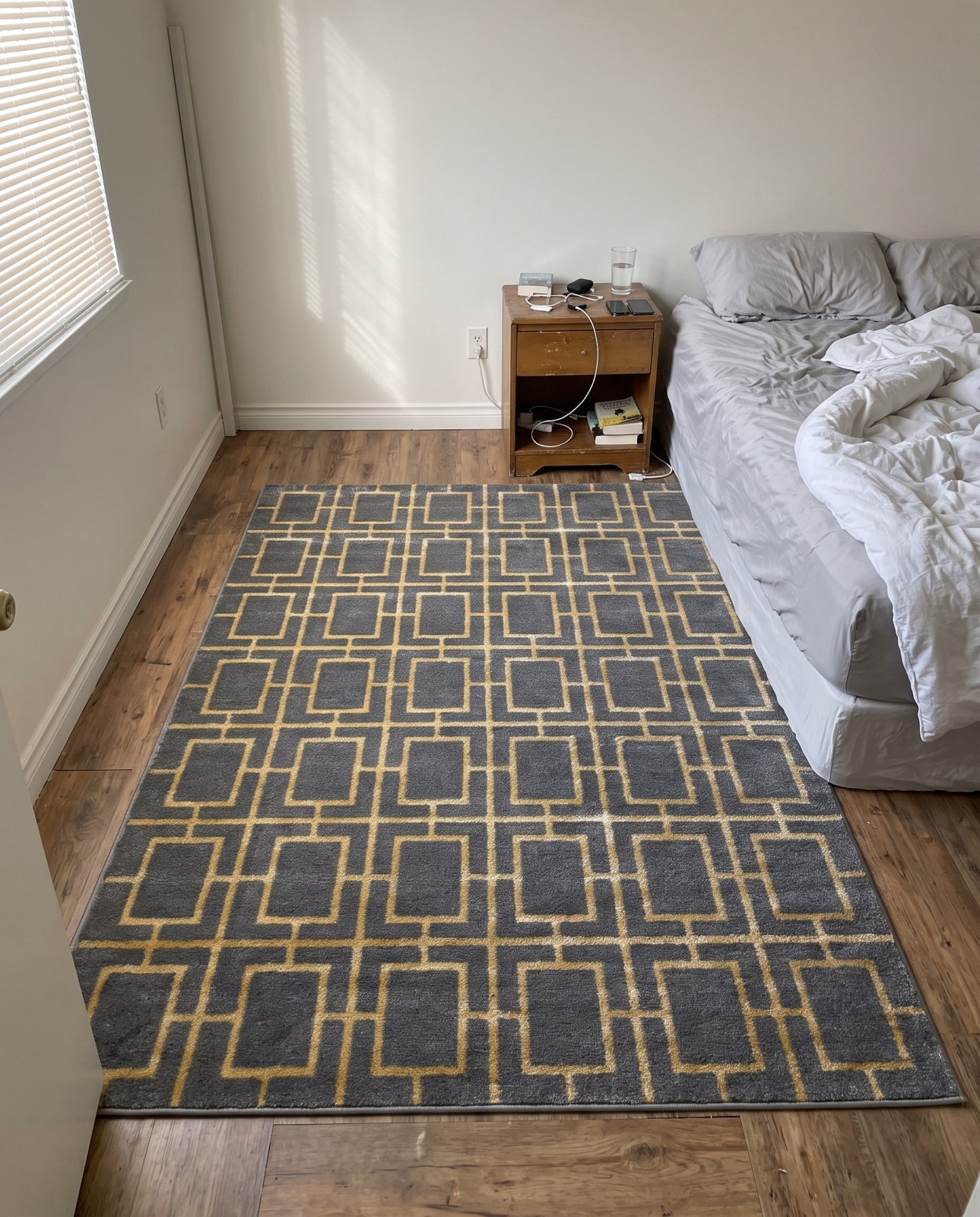 6' x 9' Cowley · Geometric rug