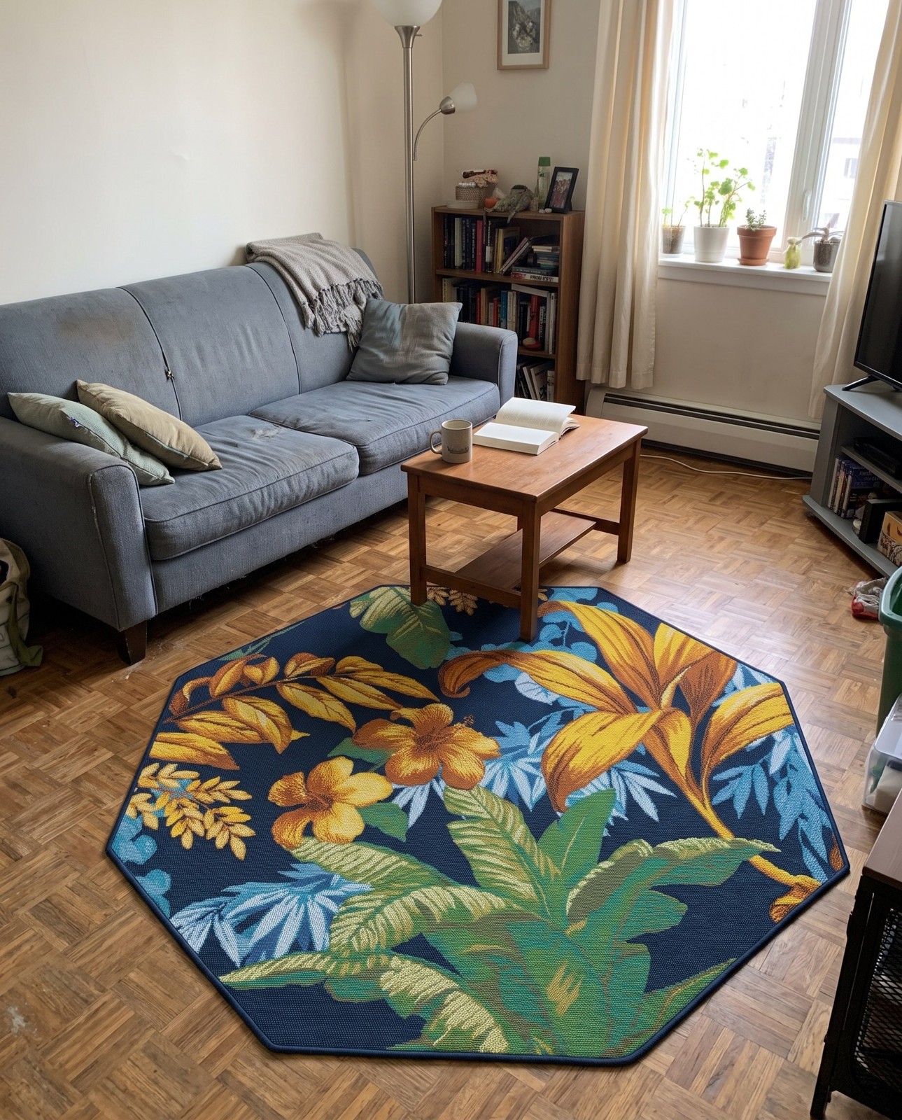 4' x 4' Lomax · Tropical leaves Outdoor Rug, navy and gold