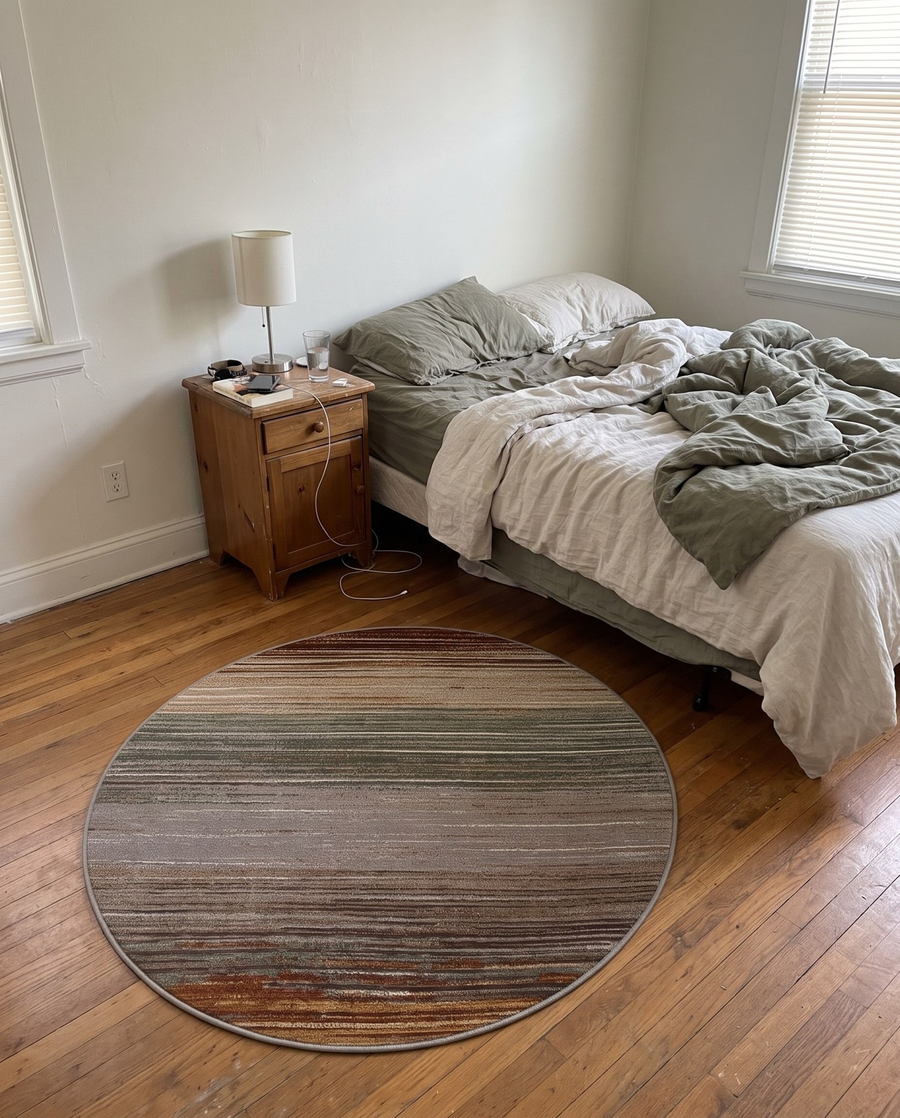 3' x 3' Quince · Striped gradient Outdoor Rug, multicolor earth tones