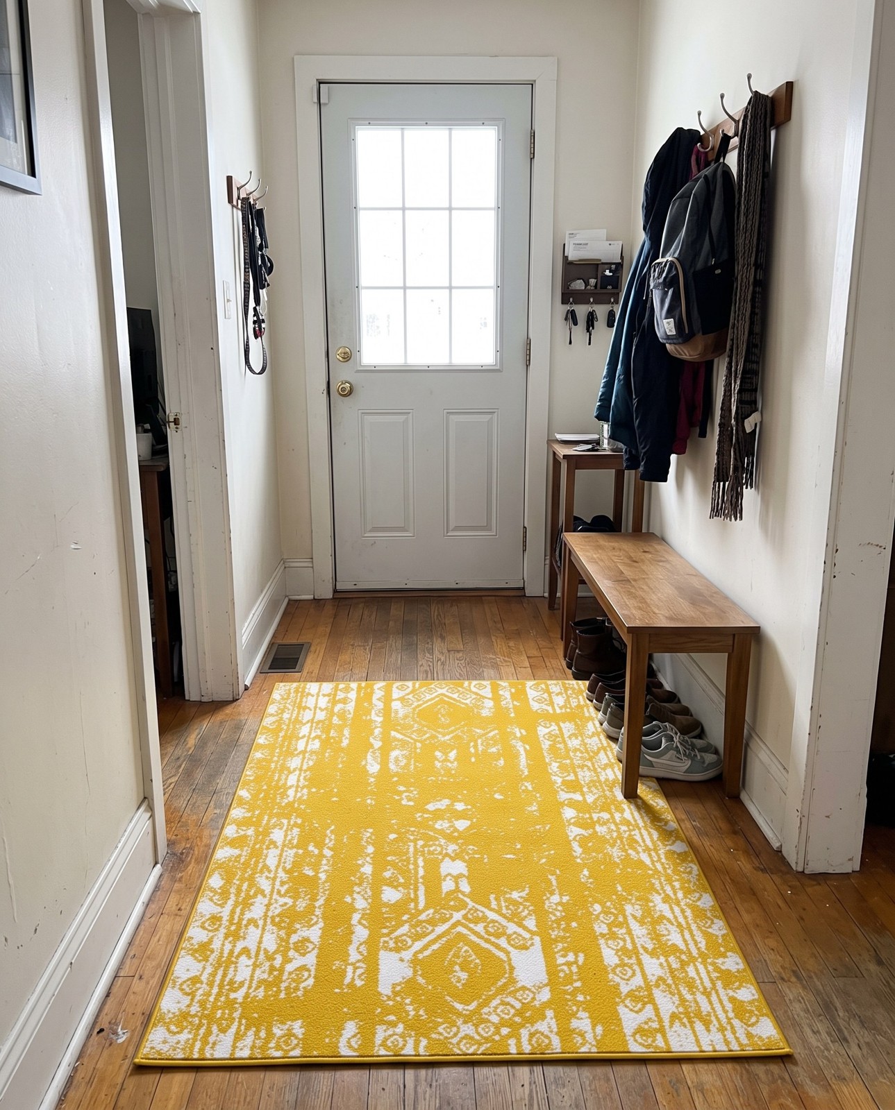 9' x 12' Underhill · Diamond rug, yellow
