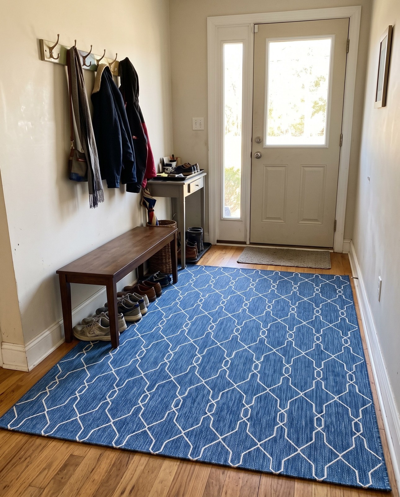 7' 10 x 11' Bronson · Geometric lattice Outdoor Rug, blue and ivory