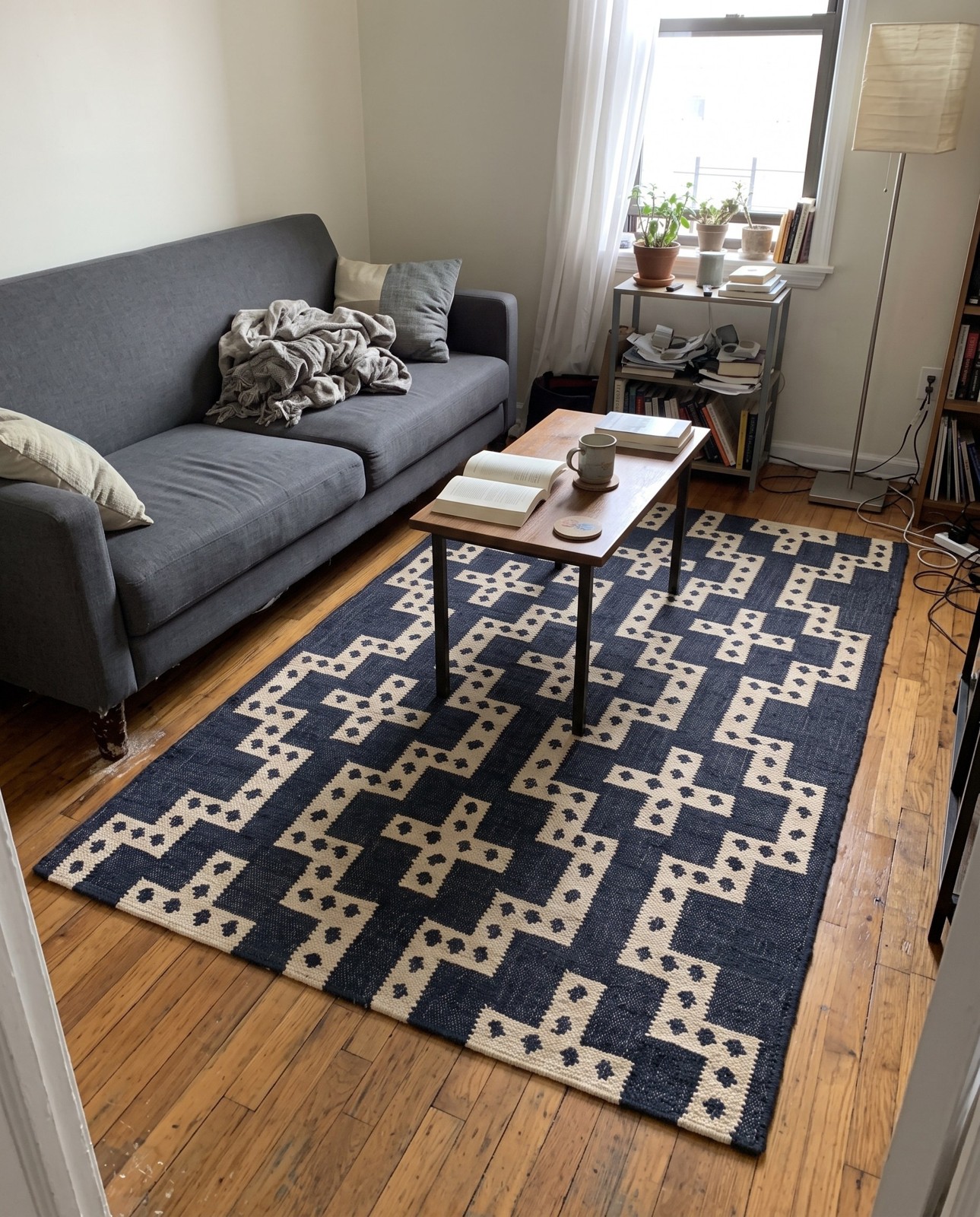 Detail image of 2' x 3' 1 Earley · Geometric Wool Rug, navy and white