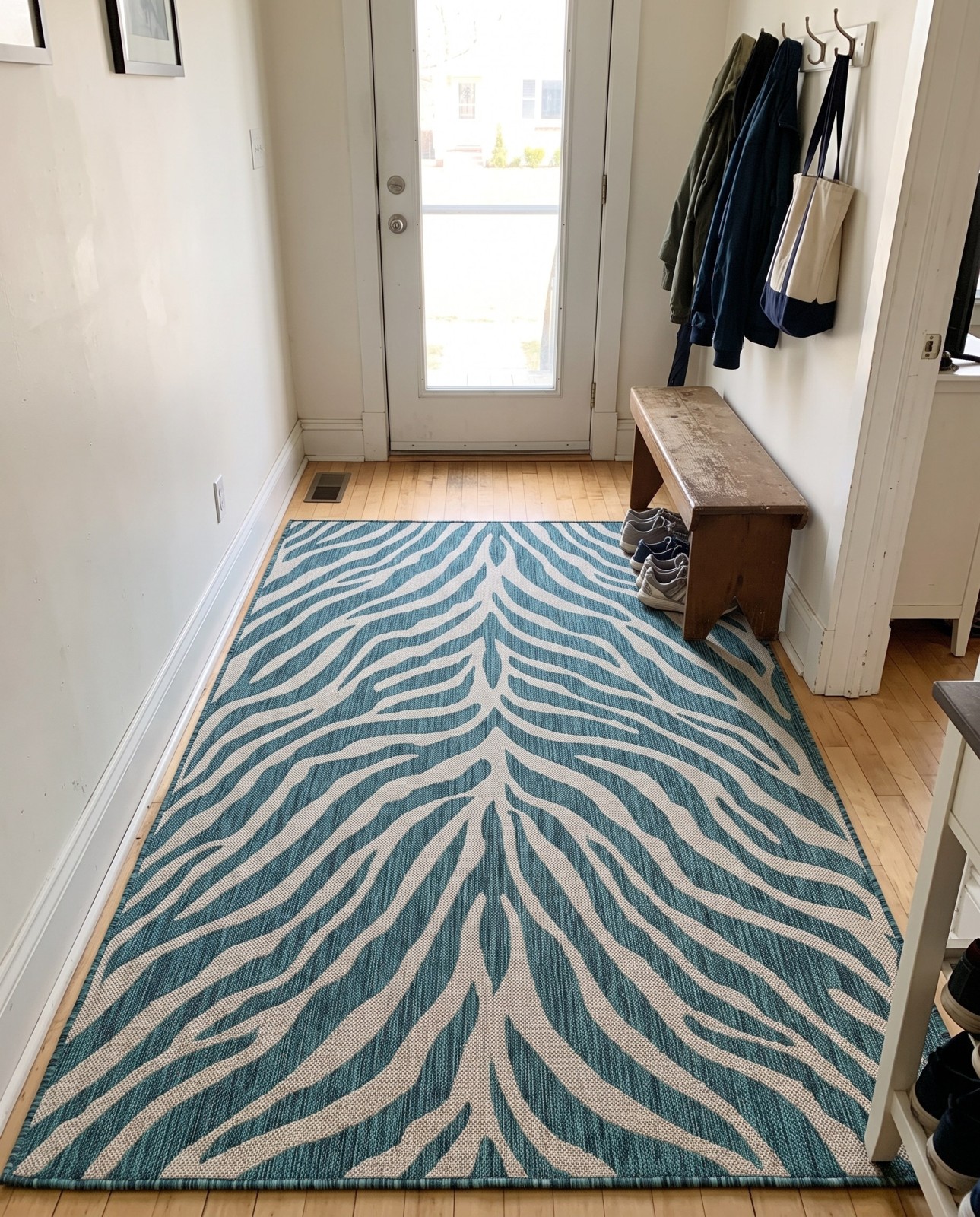 2' x 3' Abney · Animal print Outdoor Rug, teal