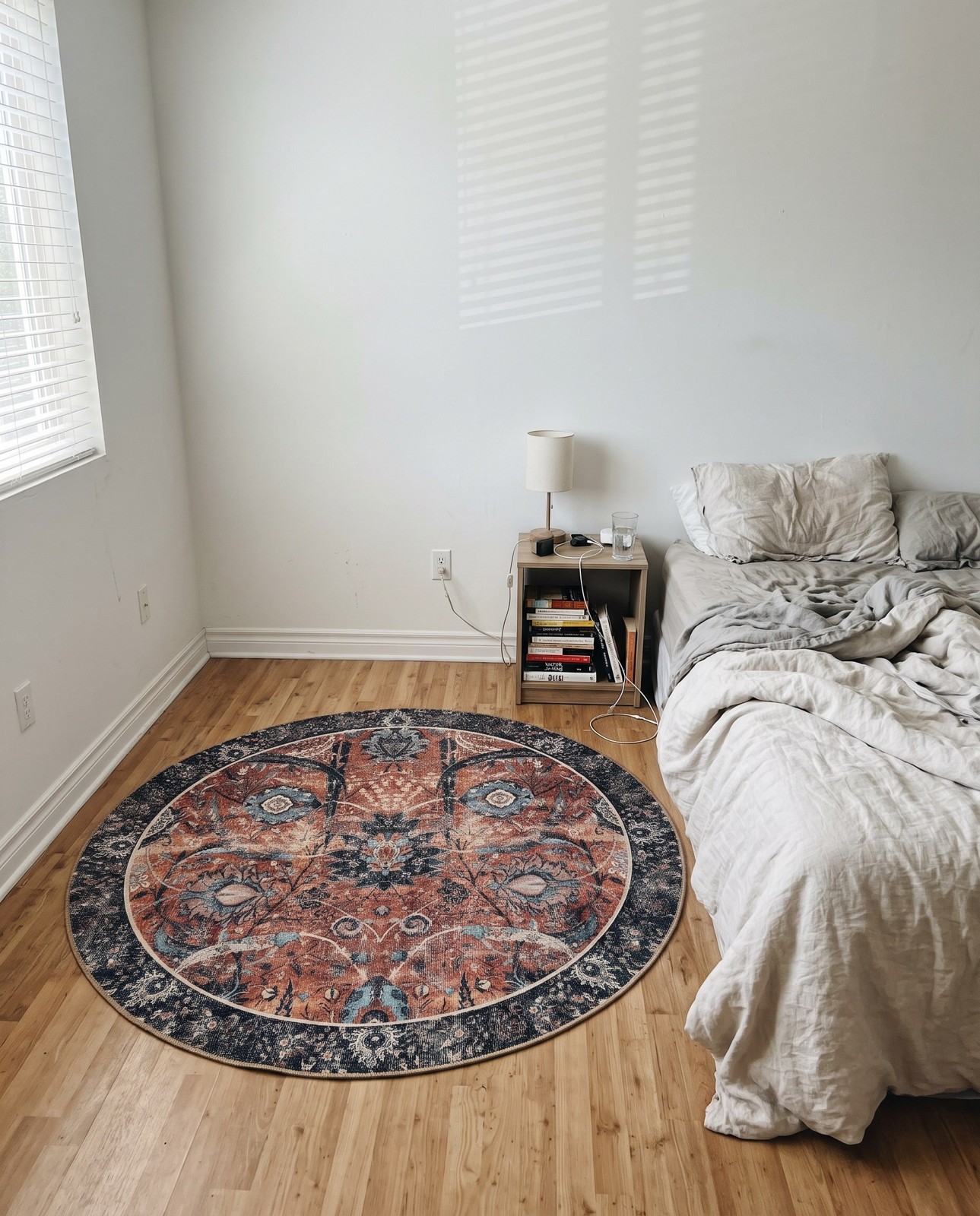 5' 1 x 5' 1 Starr · Vintage floral Washable Rug, rust and black