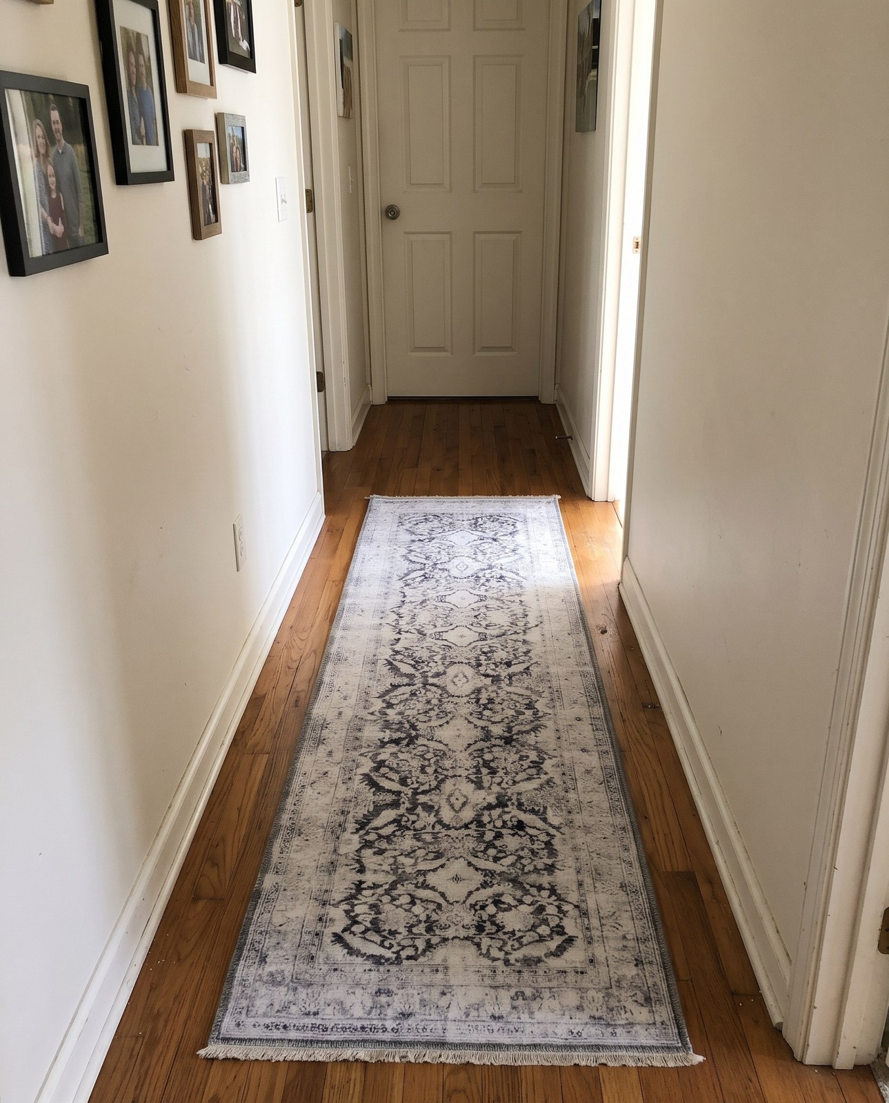 2' x 6' Augusta · Border Washable Rug, charcoal