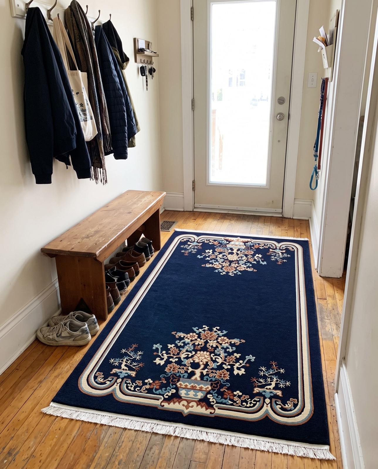 5' 3 x 8' Tobin · Rug, navy blue