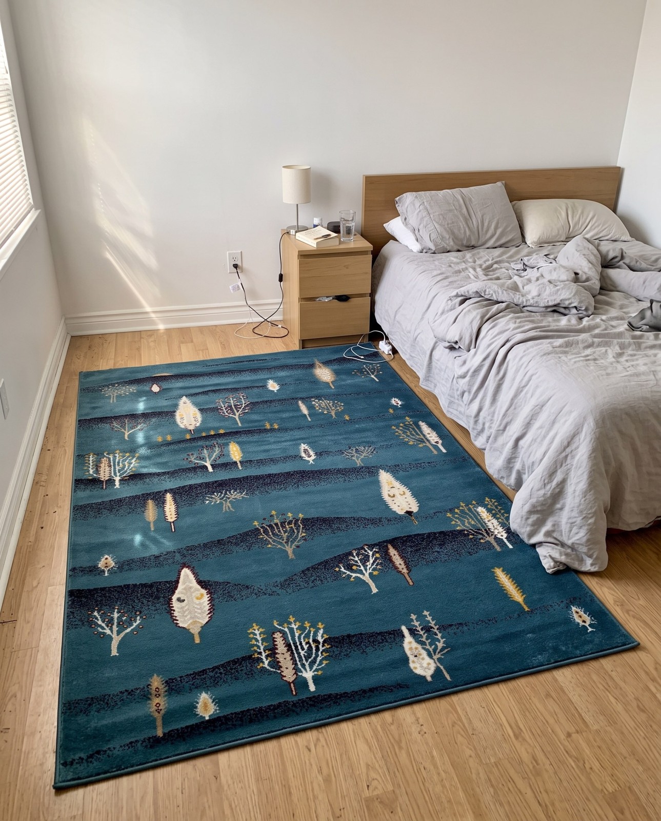 6' 1 x 9' Ironwood · Floral / botanical rug, blue
