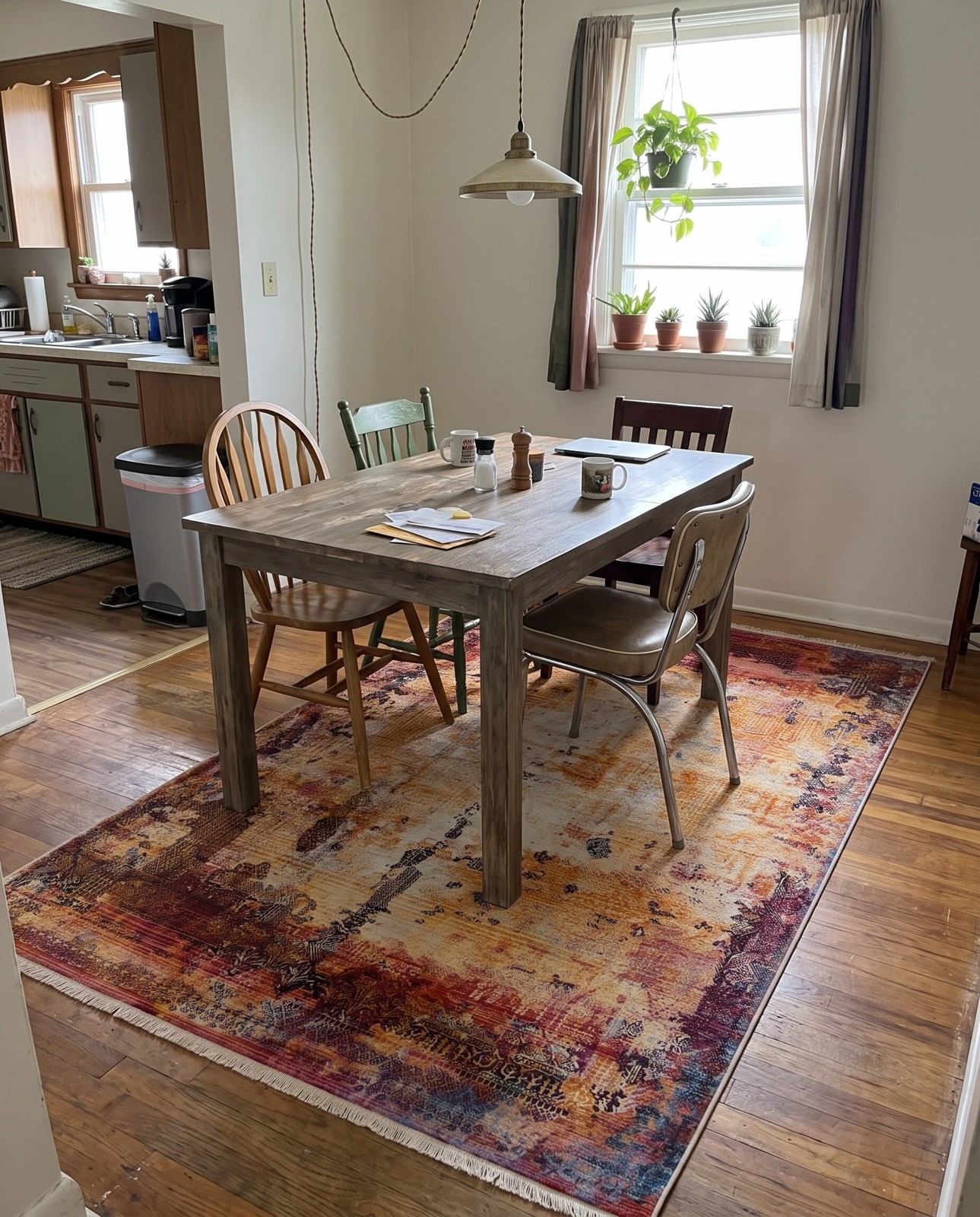 2' x 3' Parrish · Abstract rug, multi