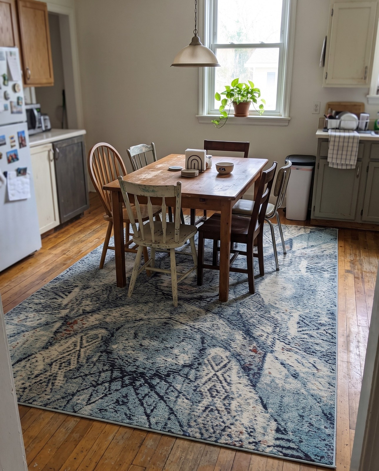 10' 6 x 16' 5 Moreland · Abstract Washable Rug
