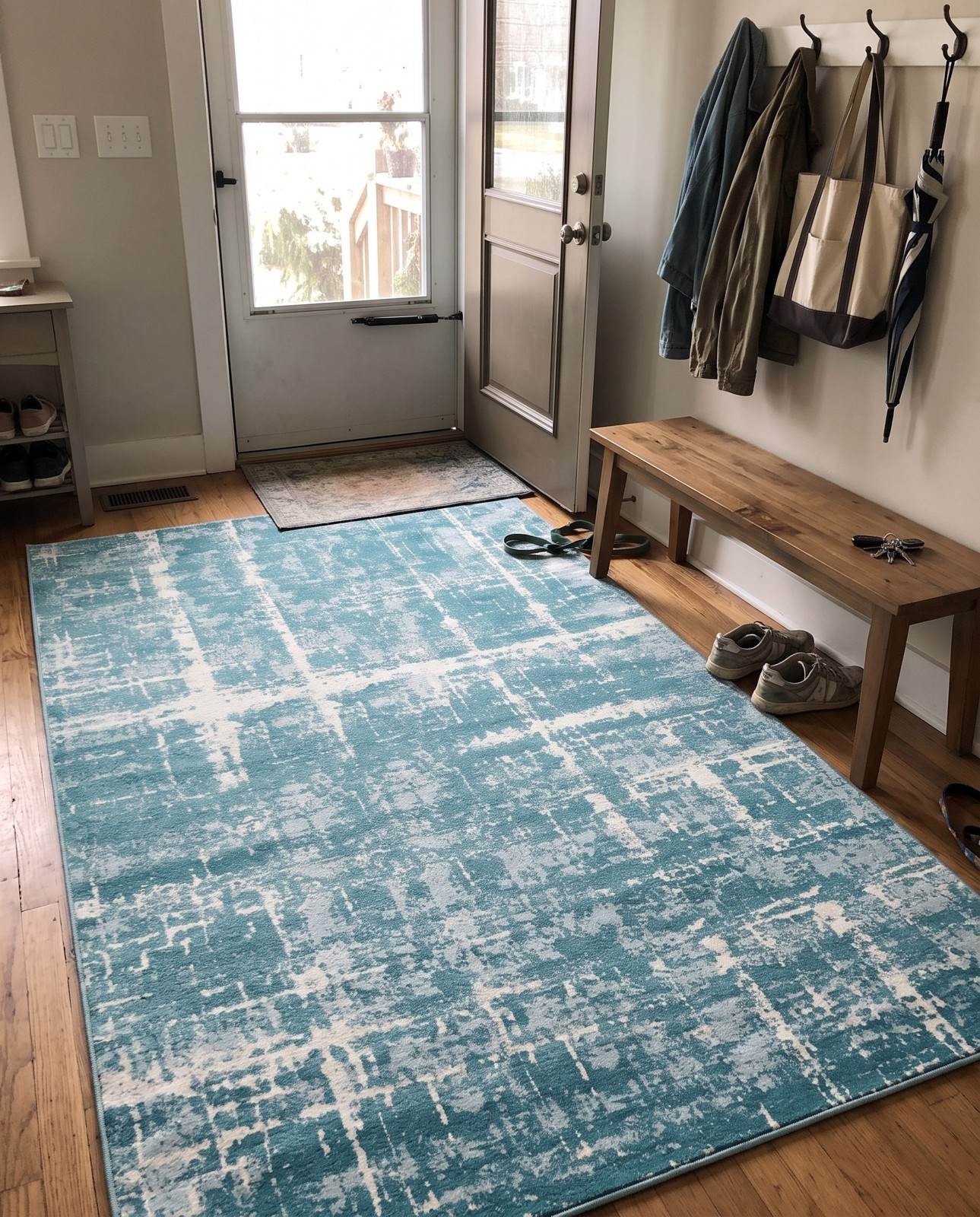 2' x 3' Maplewood · Abstract rug