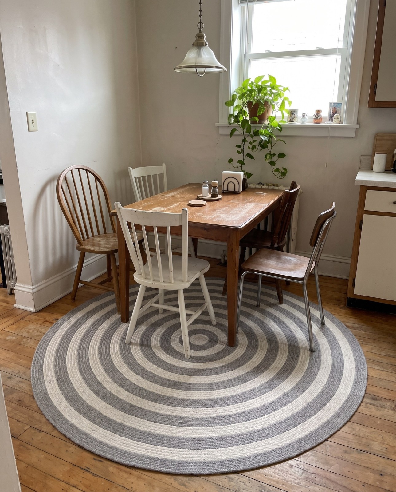 5' 3 x 5' 3 Dennison · Striped border Washable Outdoor Rug, gray and white