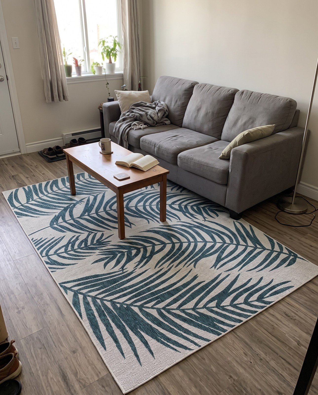 6' x 9' Moody · Floral / botanical Outdoor Rug