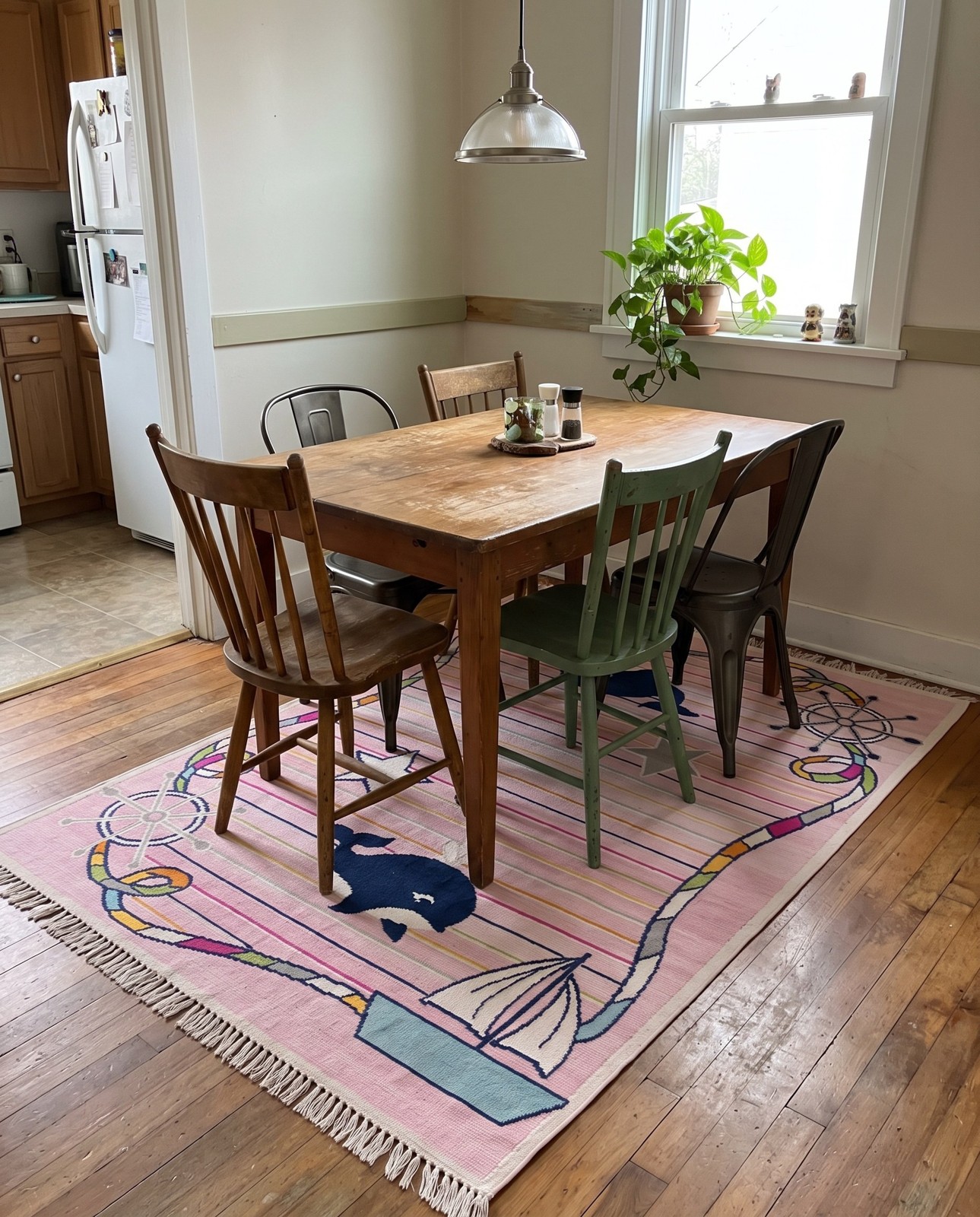 Detail image of 5' 3 x 7' 7 Easton · Floral / botanical Outdoor Rug