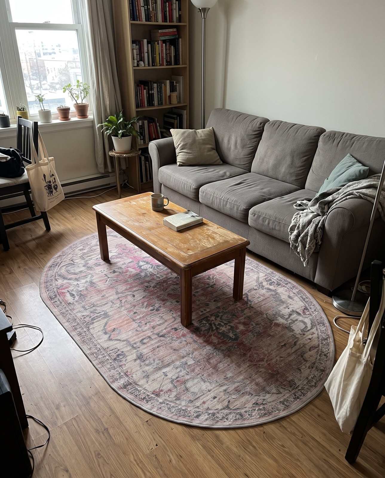 5' 3 x 7' Medford · Border rug