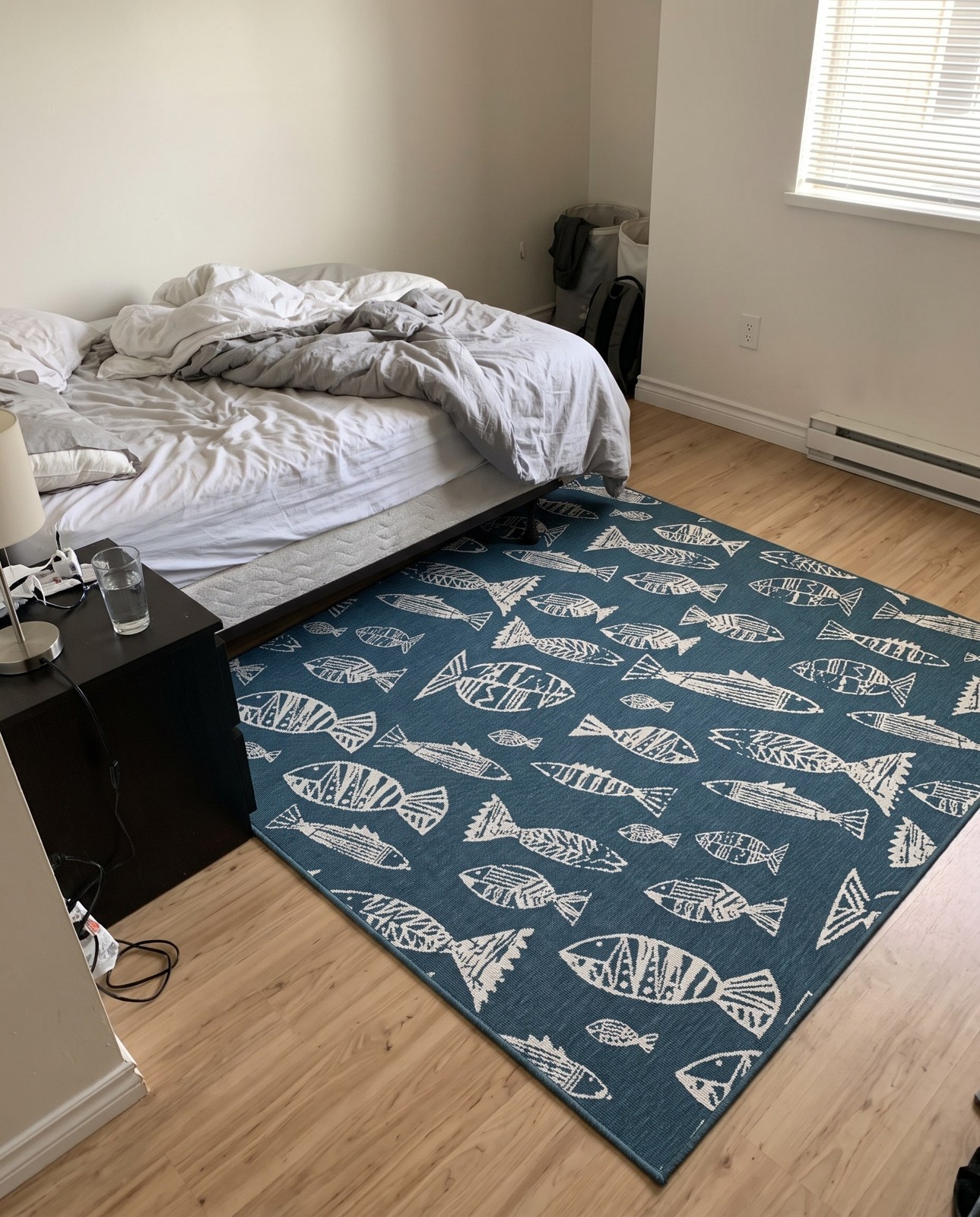 7' 10 x 7' 10 Thaddeus · Fish Outdoor Rug, blue and ivory