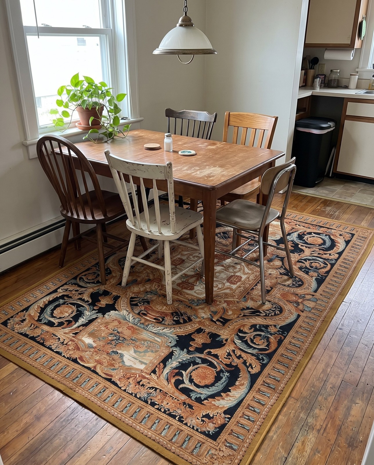 6' x 9' Lomax · Border Outdoor Rug