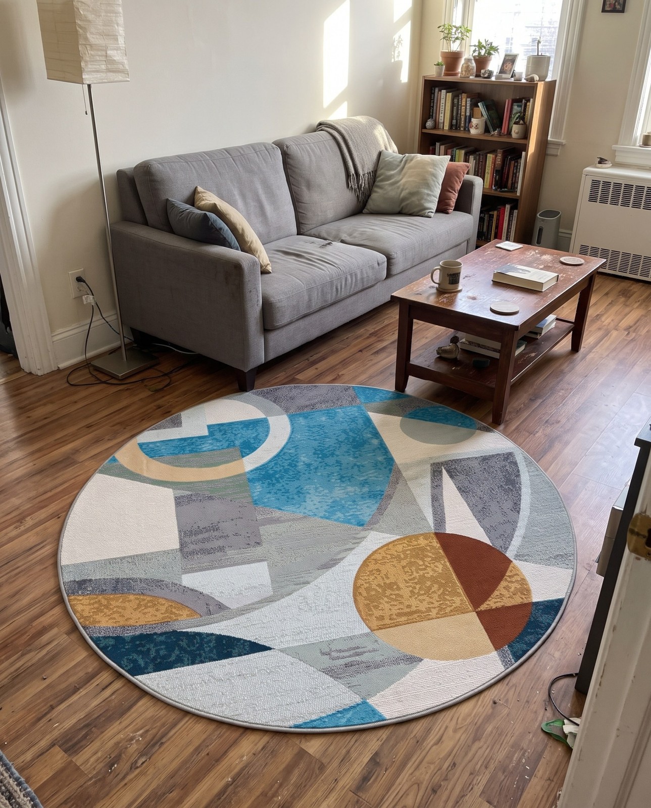Detail image of 6' 1 x 6' 1 Lomax · Abstract geometric Outdoor Rug, blue and multicolor