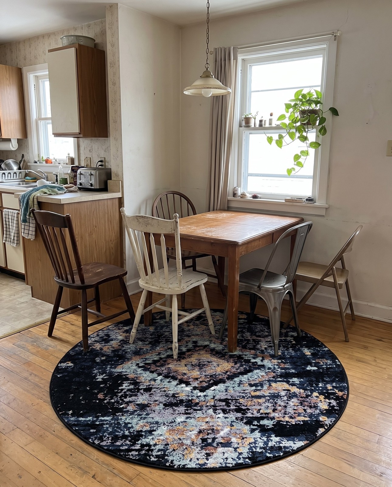 2' 2 x 3' Pinehurst · Diamond rug, navy