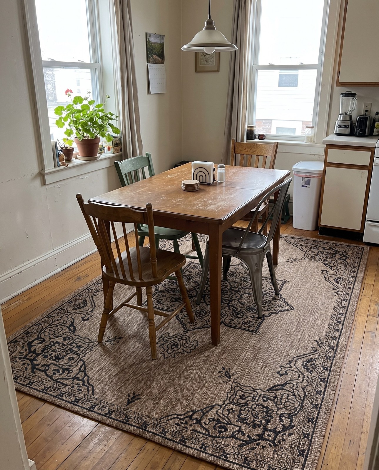 4' x 6' Rhys · Border Outdoor Rug, beige