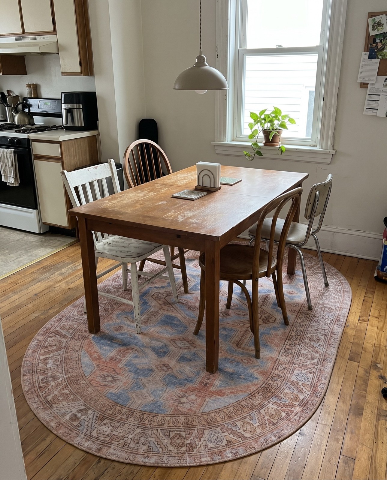 Detail image of 2' x 3' Walford · Medallion Washable Rug, blue and rust