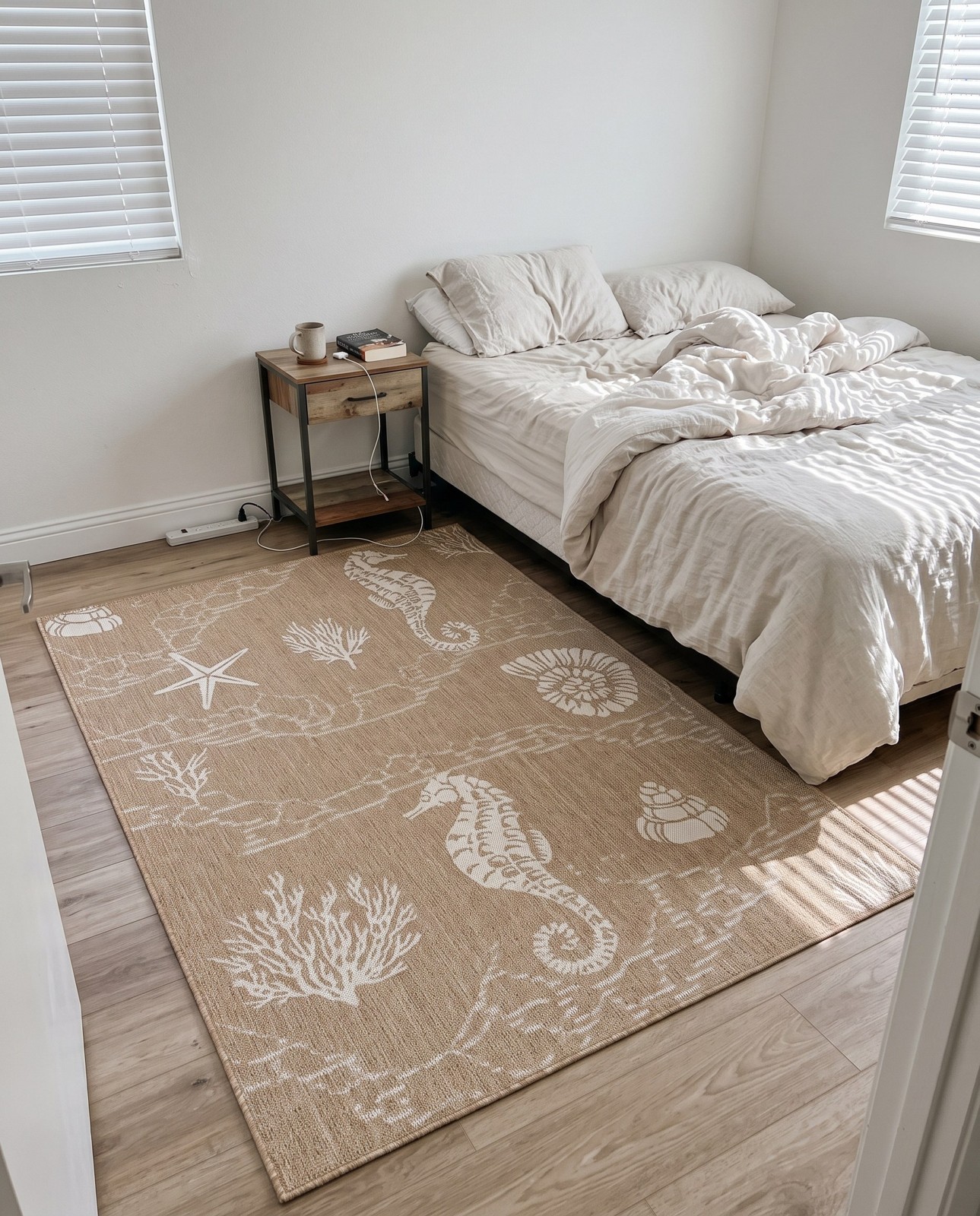 5' 3 x 8' Daly · Pictoral Outdoor Rug, taupe