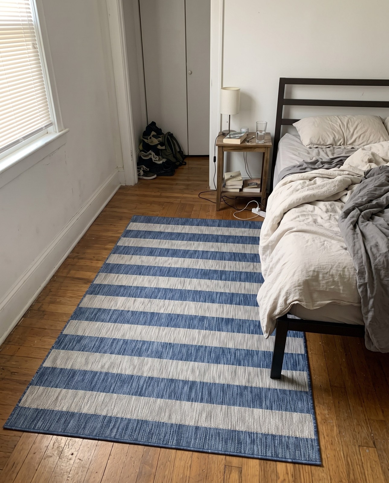 5' 3 x 8' Dahlia · Striped Outdoor Rug, blue and gray