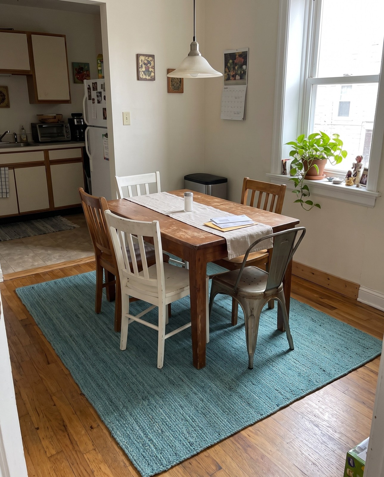 4' 1 x 6' 1 Marlin · Solid Braided Jute Rug, turquoise