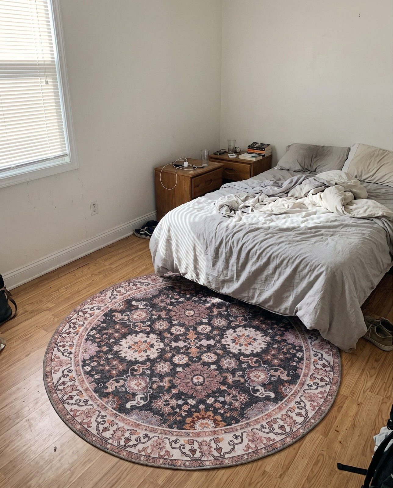 2' x 2' Carden · Border Washable Rug, gray