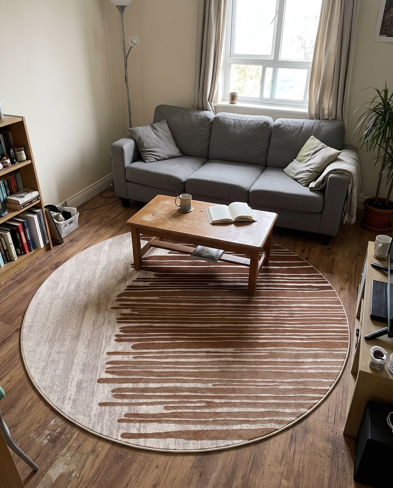 7' 10 x 7' 10 Evers · Abstract striped Outdoor Rug, beige and brown