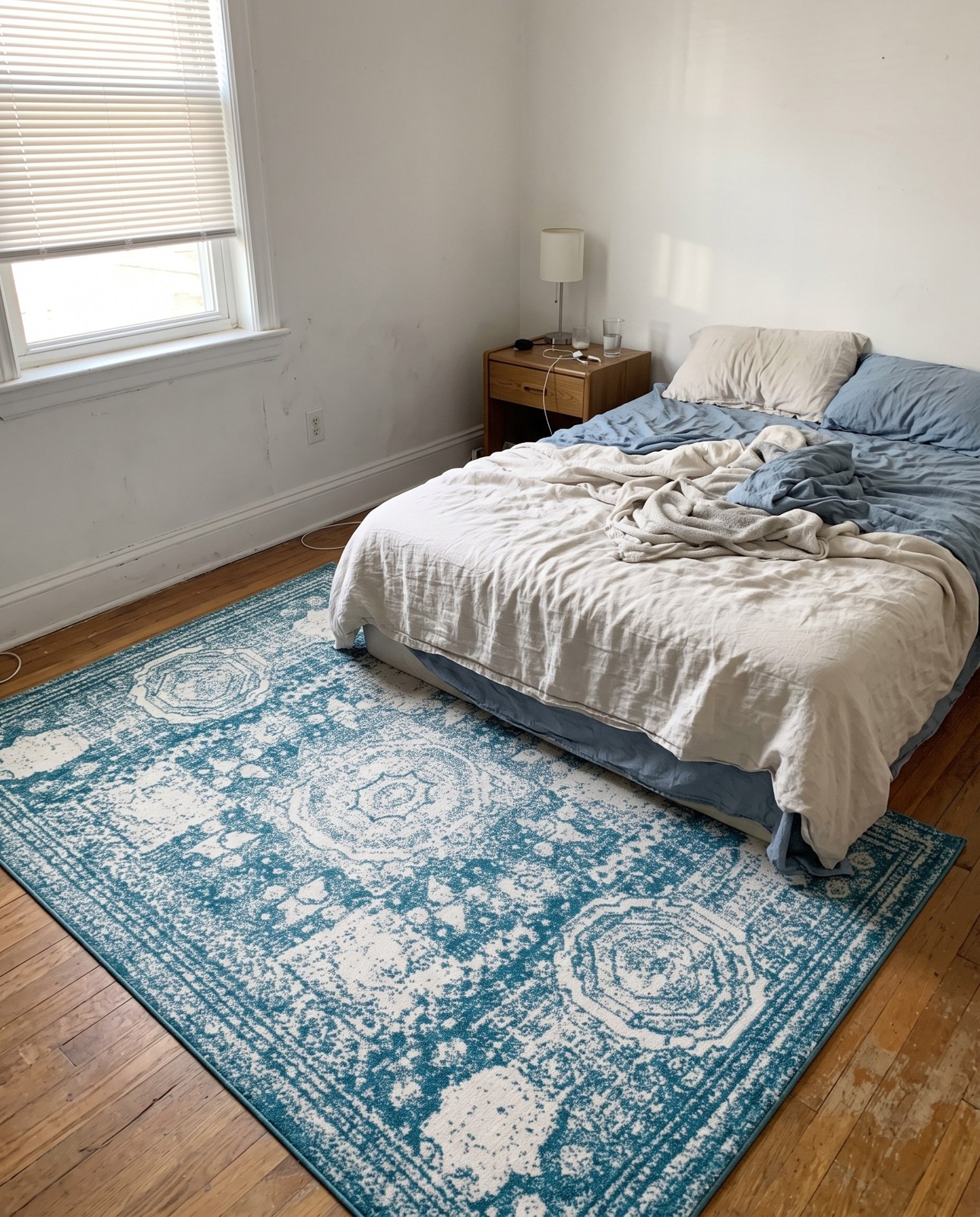 6' x 9' Benedict · Medallion rug, turquoise