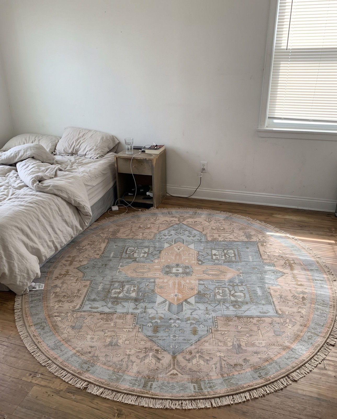 3' 6 x 3' 6 Clive · Medallion Washable Rug, brown and blue