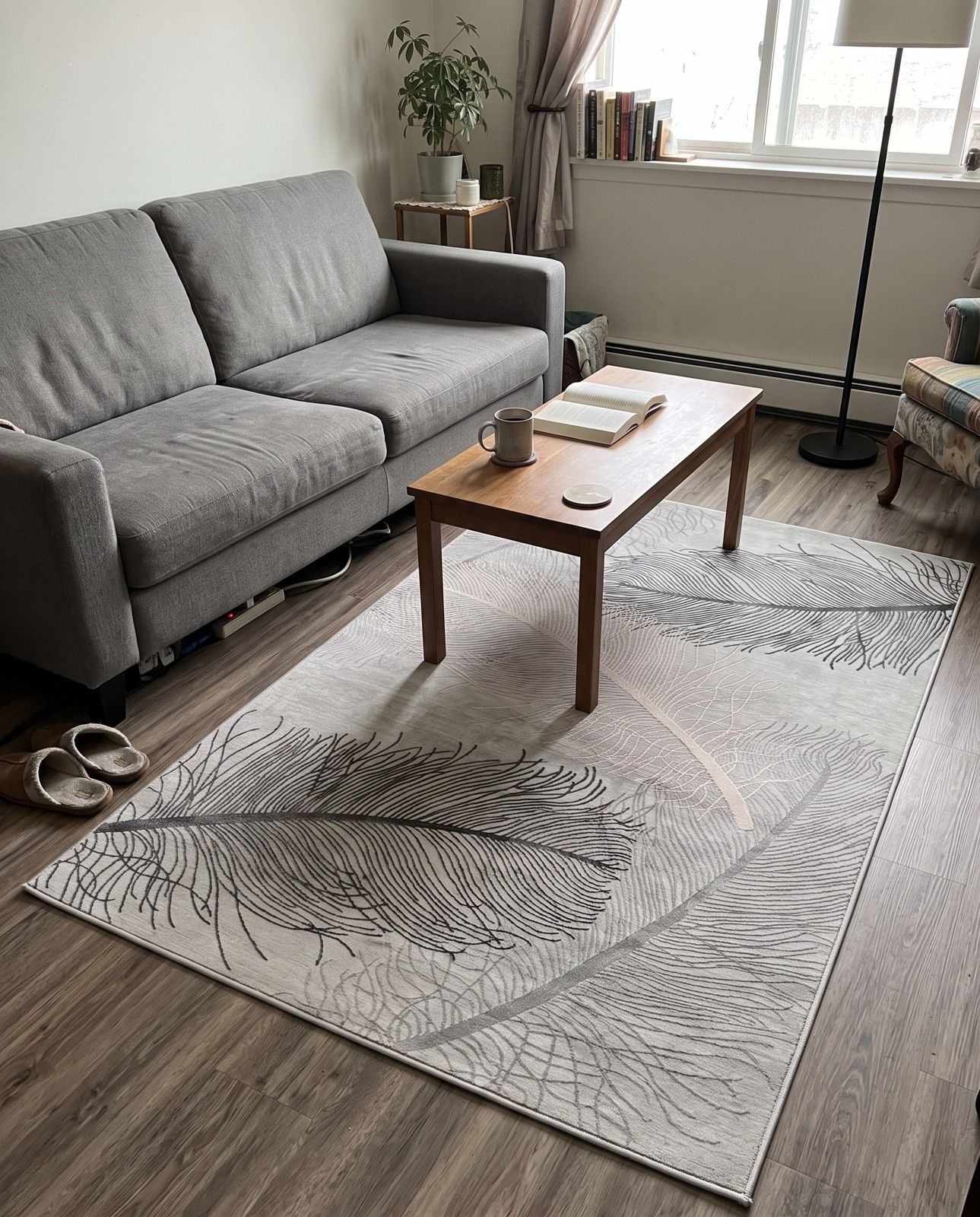 2' x 3' Chase · Abstract rug, gray
