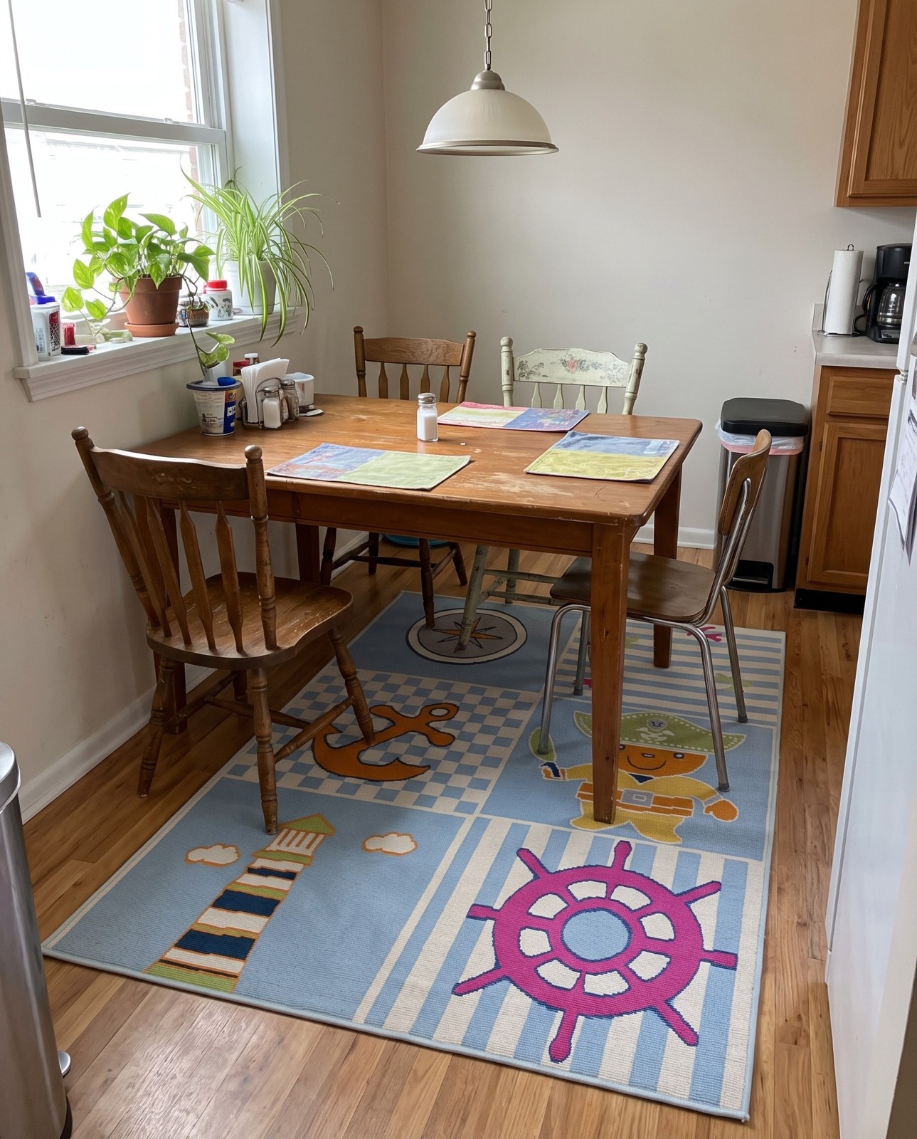 5' 3 x 7' 7 Easton · Border Outdoor Rug